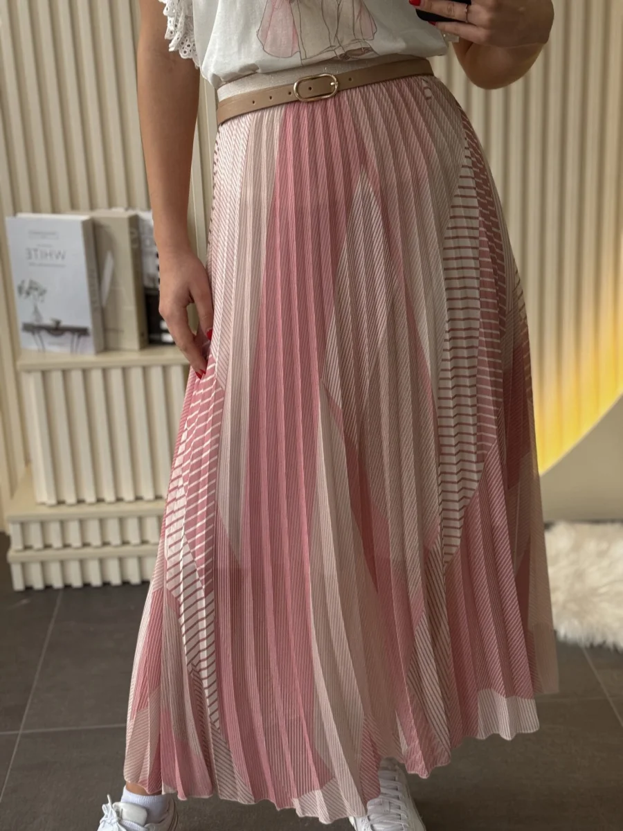 Suknja svetlo roze lepršava MT11007