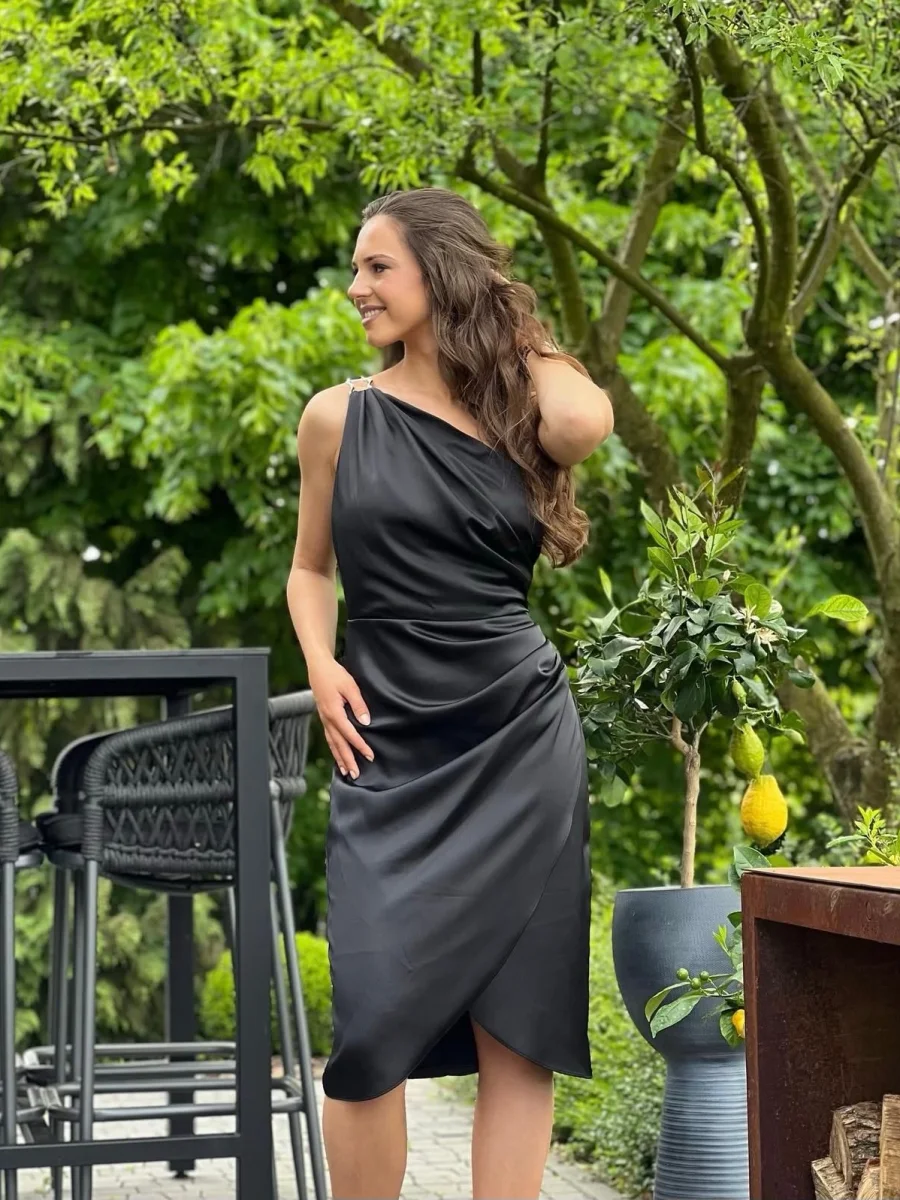 Haljina crna elegantna DNS-1484