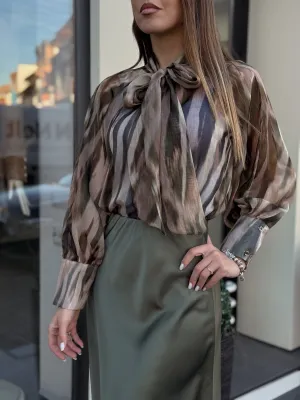Bluza bež elegantna BH4257-Q40