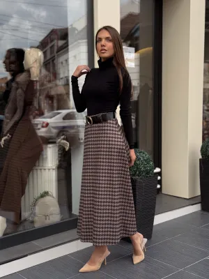 Bluza crna sa rol-kragnom KRL17109
