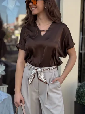Bluza braon sa detaljem BC26014