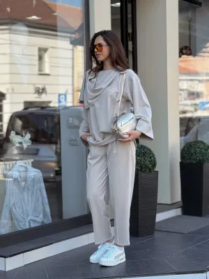 Komplet bež bluza i pantalona EF8752
