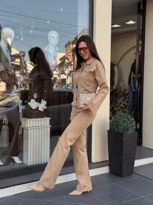Komplet kamel jaknica i pantalona EVK62934