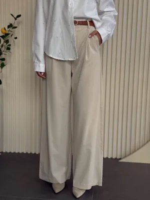 Pantalone svetlo sive sa faltama PN05360