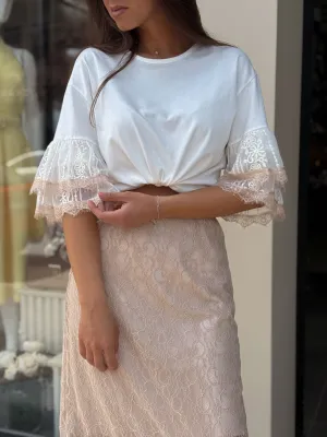 Majica roze sa čipkom MON56275